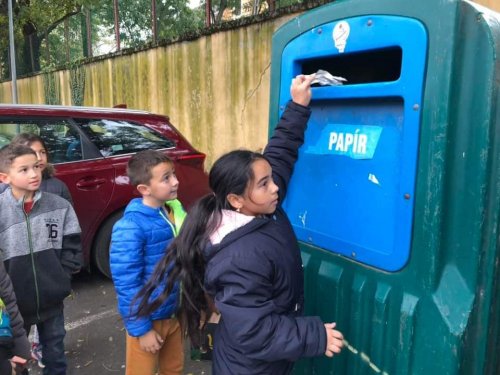 Iskolánk is részt vett a "Breki" hulladékgazdálkodási szemléletformáló kampányban /2023.11.29./ 